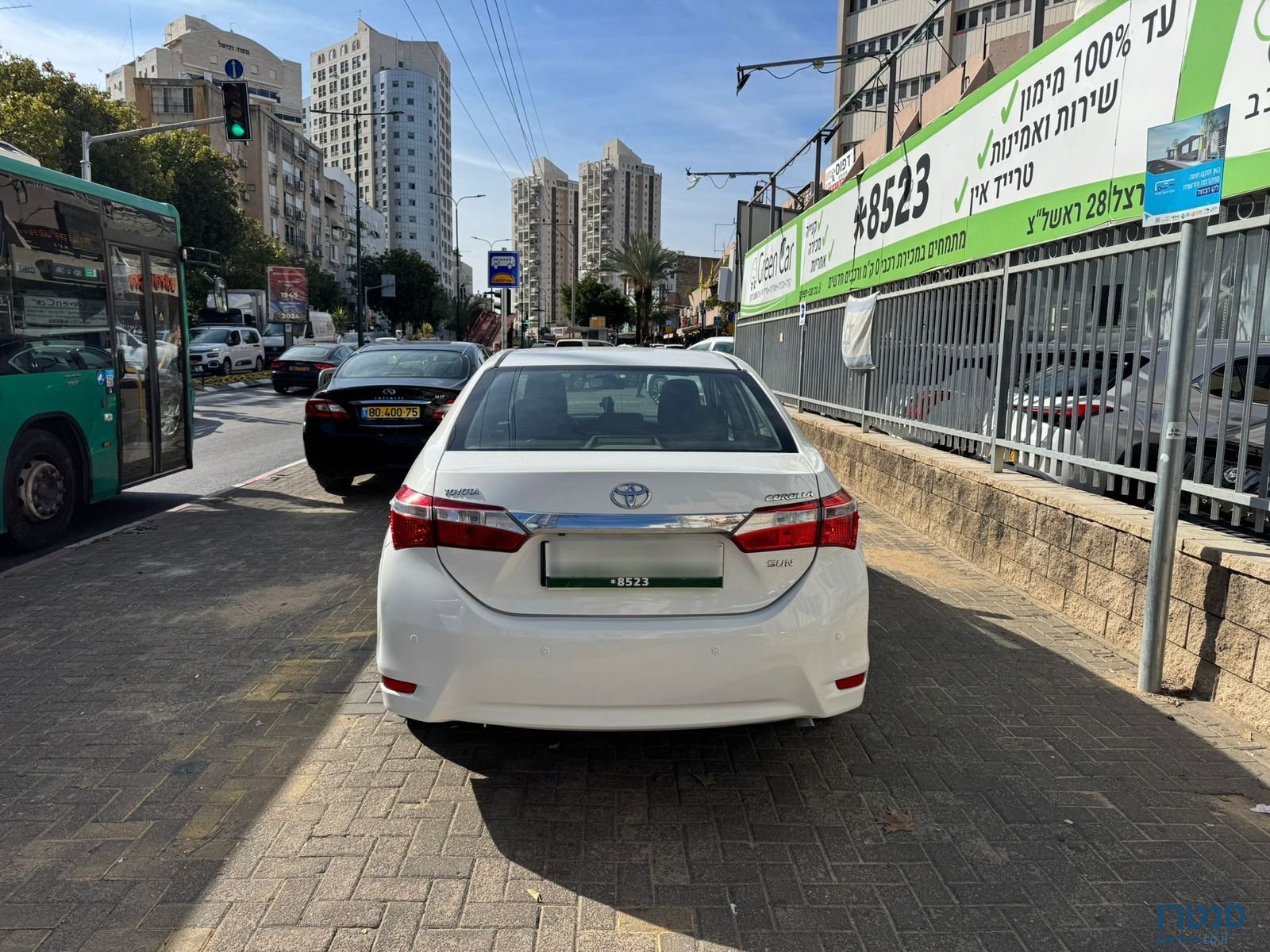 2015' Toyota Corolla photo #5