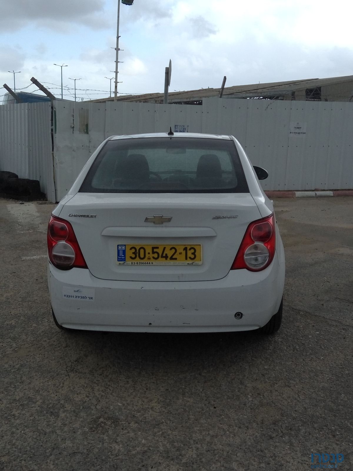 2012' Chevrolet Sonic LS photo #3