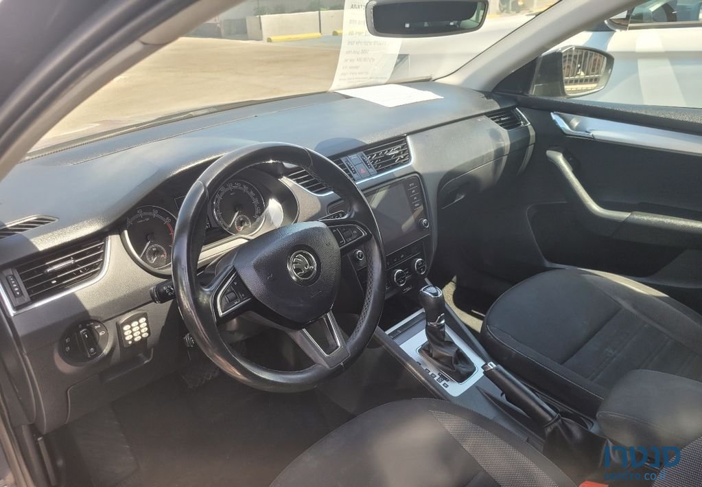 2019' Skoda Octavia סקודה אוקטביה photo #5
