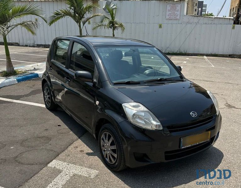 2010' Daihatsu Sirion דייהטסו סיריון photo #2