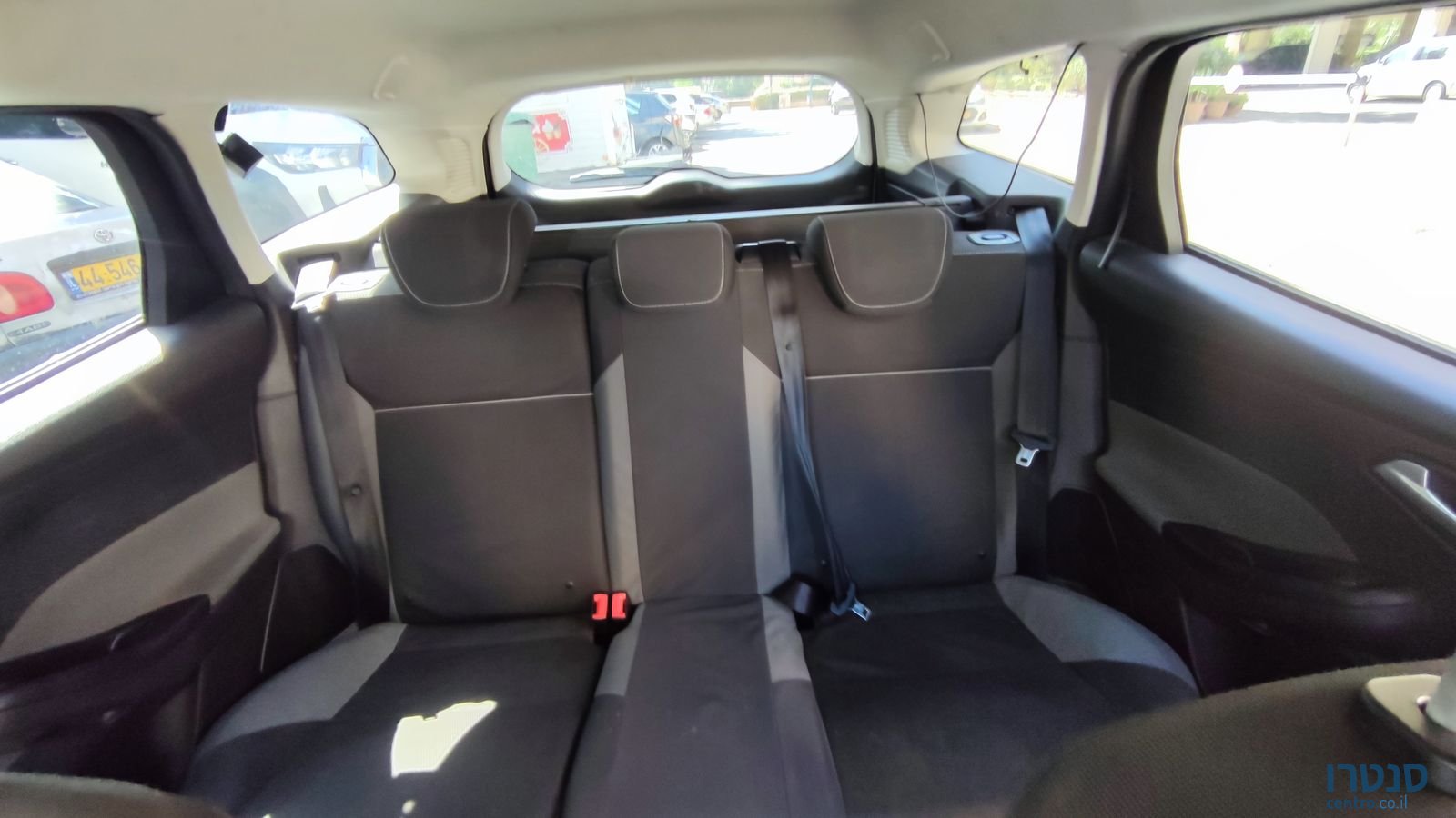 2012' Ford Focus פורד פוקוס photo #4