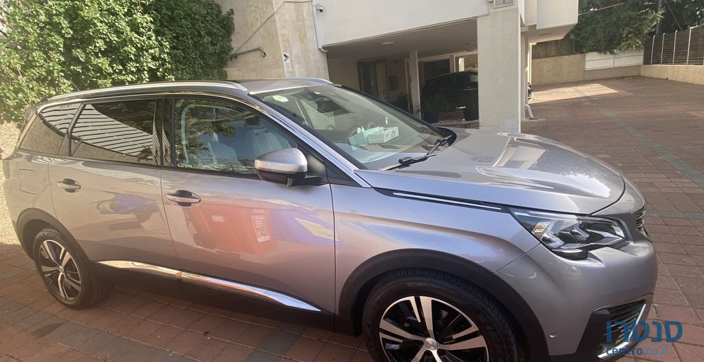 2018' Peugeot 5008 פיג'ו photo #2