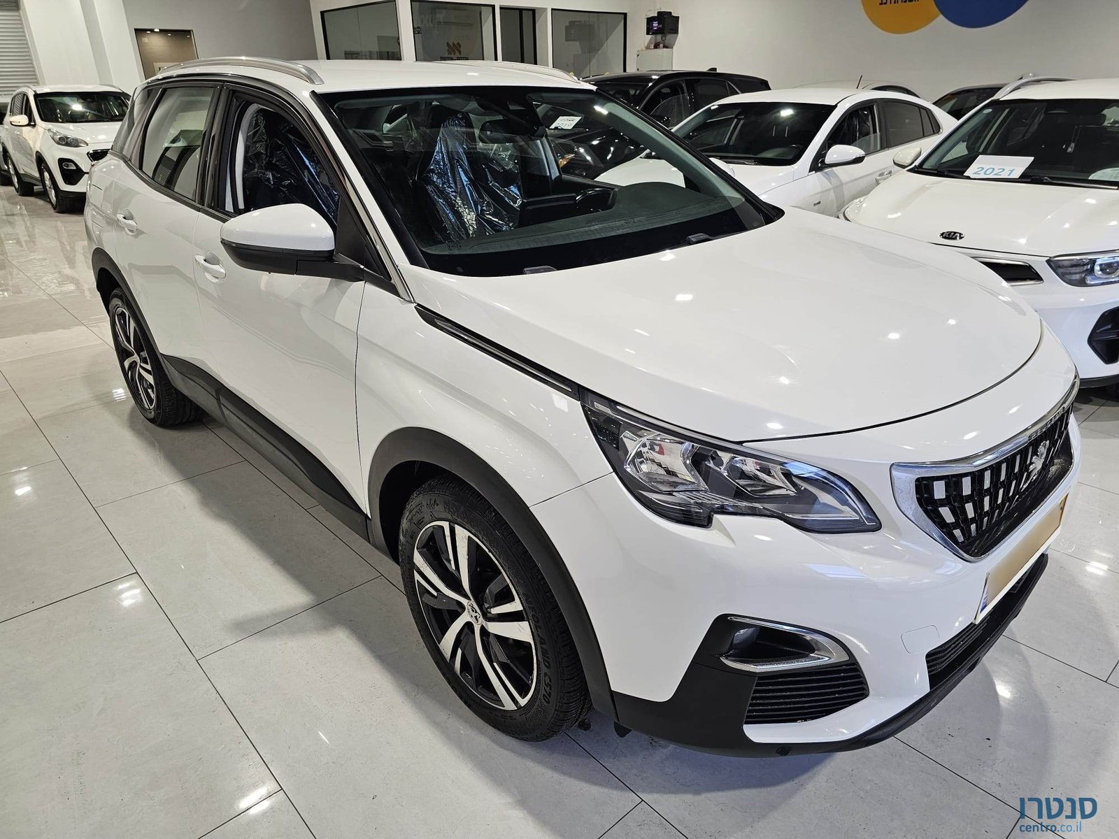 2019' Peugeot 3008 photo #2