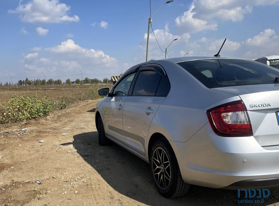 2018' Skoda Rapid סקודה ראפיד photo #2