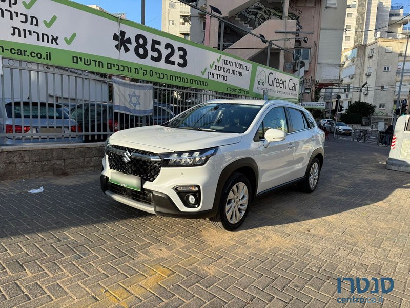 2023' Suzuki S-Cross photo #1