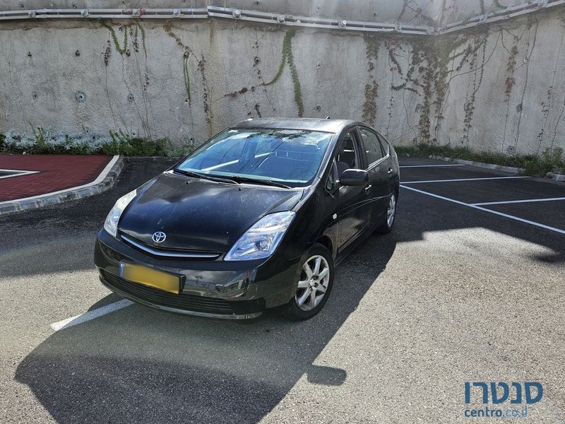 2009' Toyota Prius טויוטה פריוס photo #2