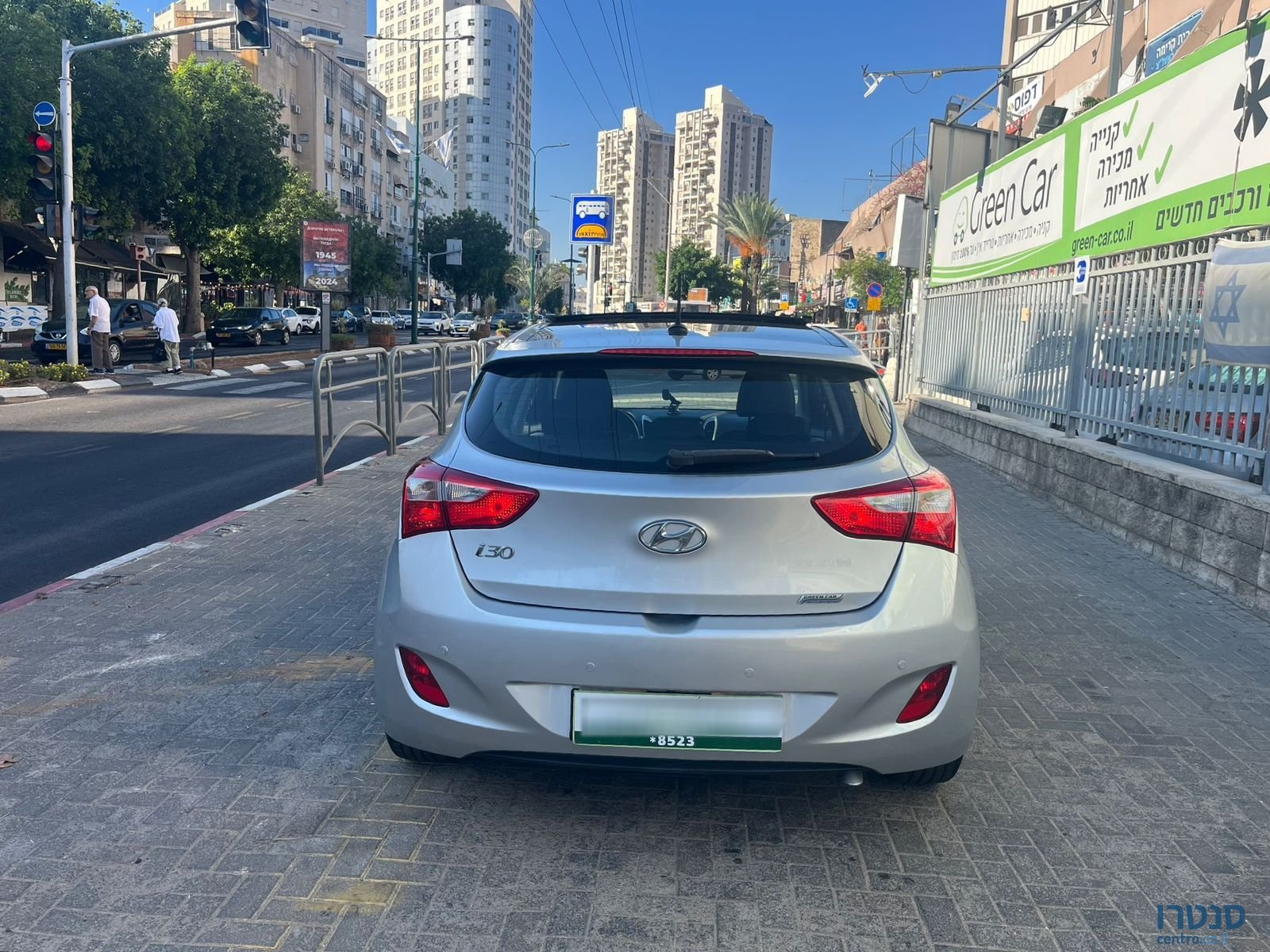 2017' Hyundai i30 photo #5