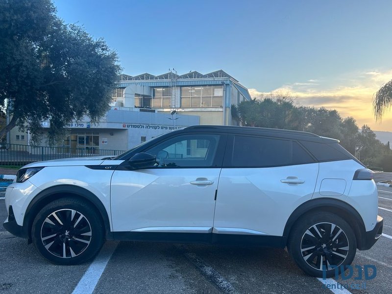 2022' Peugeot 2008 פיג'ו photo #3