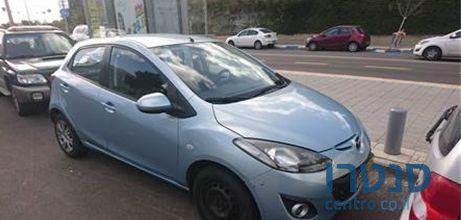 2011' Mazda 2 אקטיב דינמיק ‏1500 photo #3