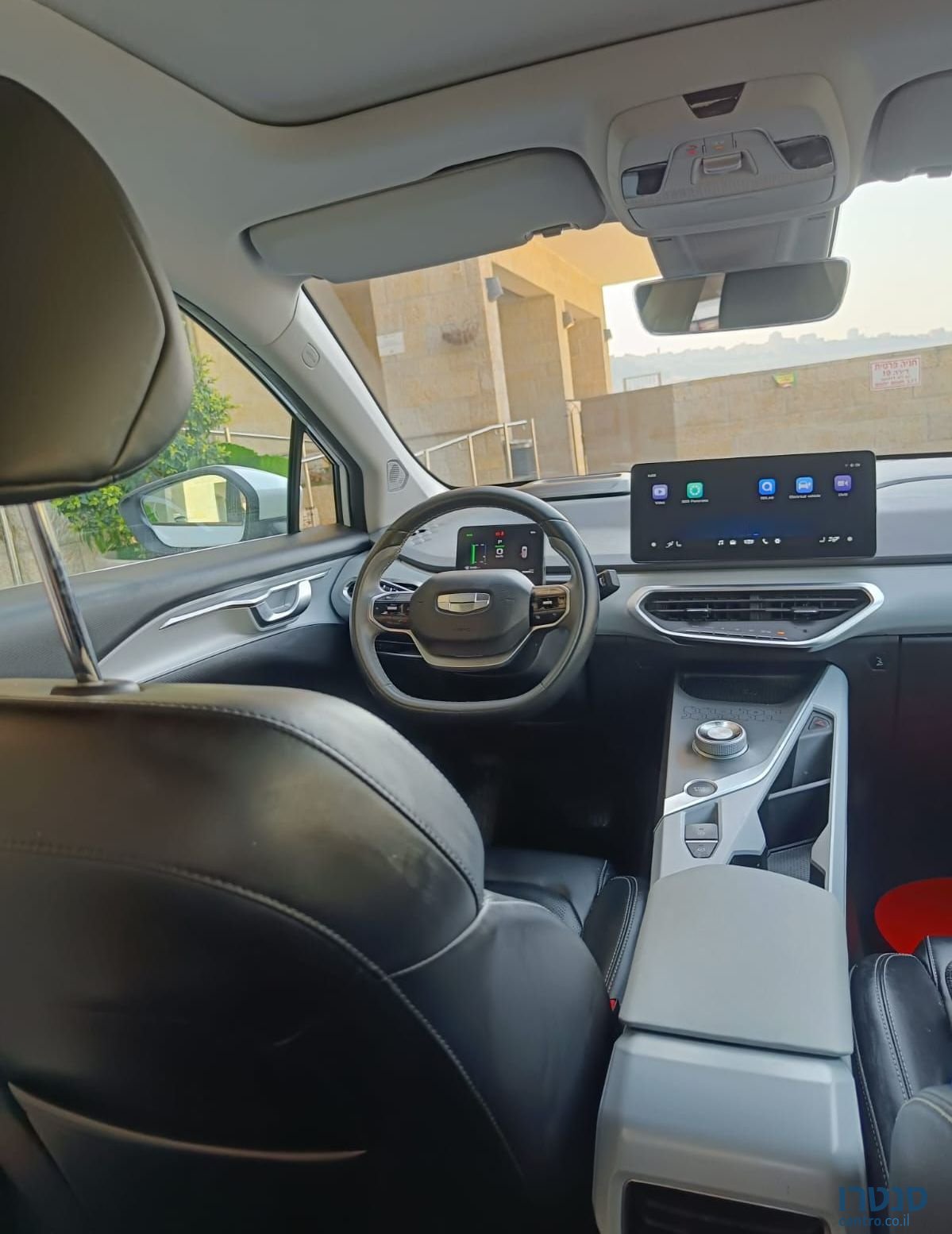 2022' Geely Geometry C ג׳ילי photo #3