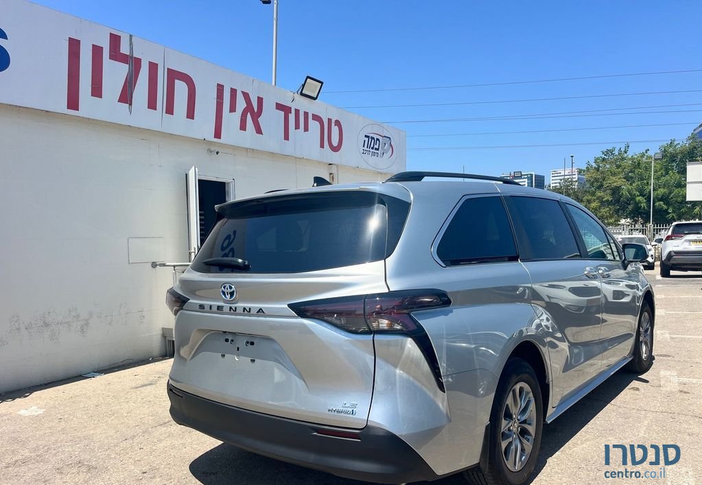 2024' Toyota Sienna טויוטה סיינה photo #4