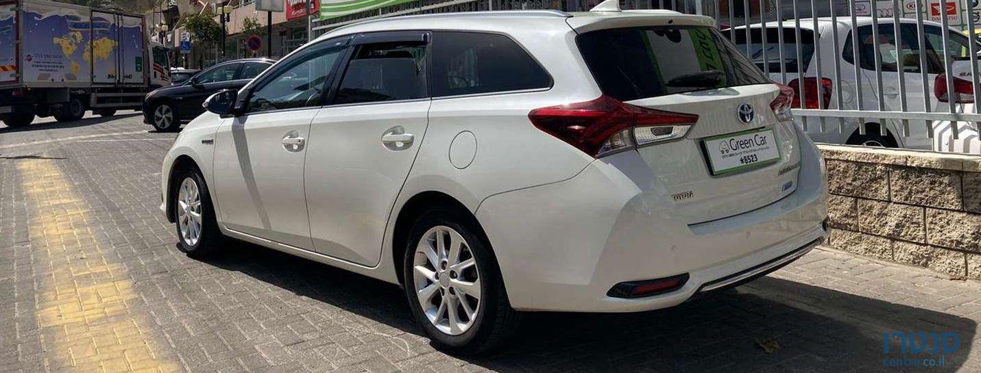 2017' Toyota Auris טויוטה אוריס photo #3