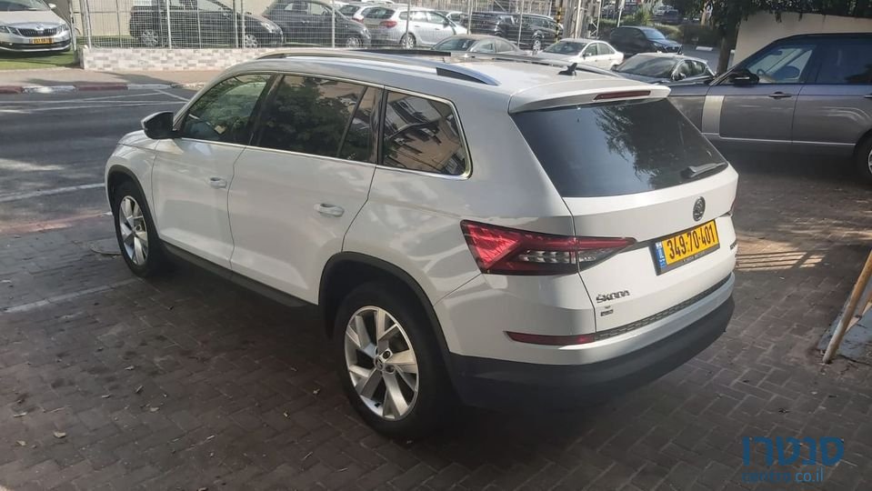 2017' Skoda KODIAQ photo #2