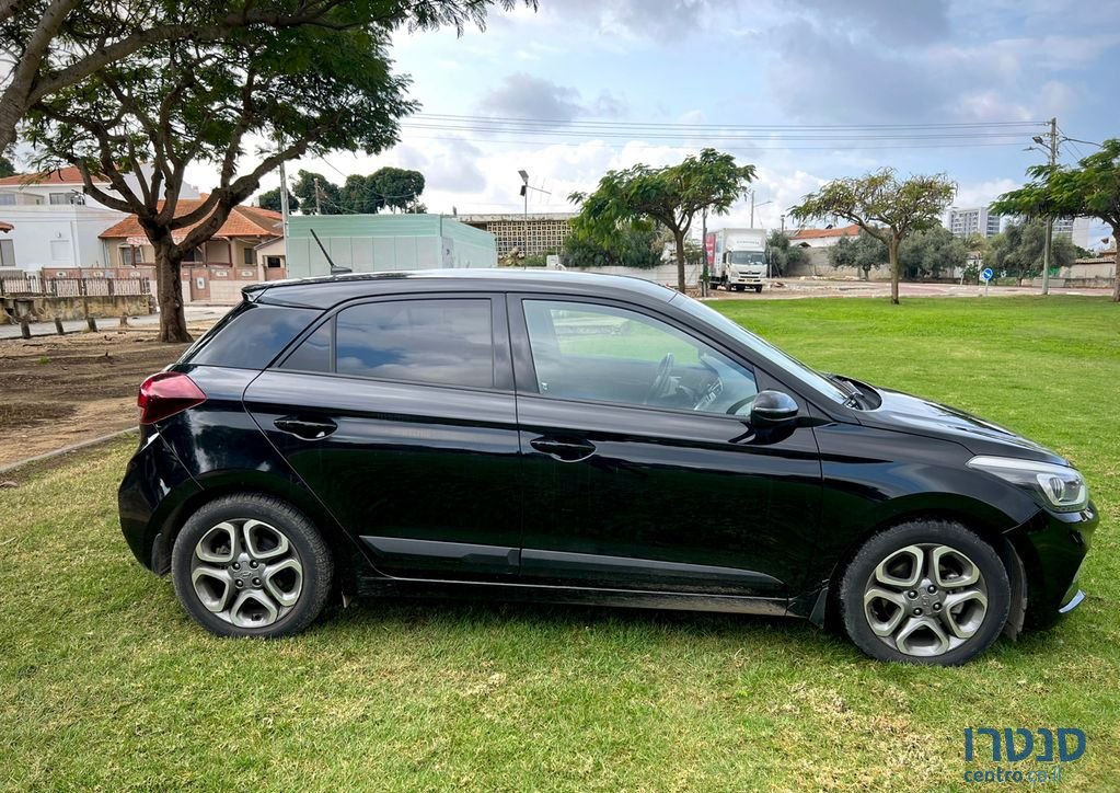 2020' Hyundai i20 יונדאי photo #3