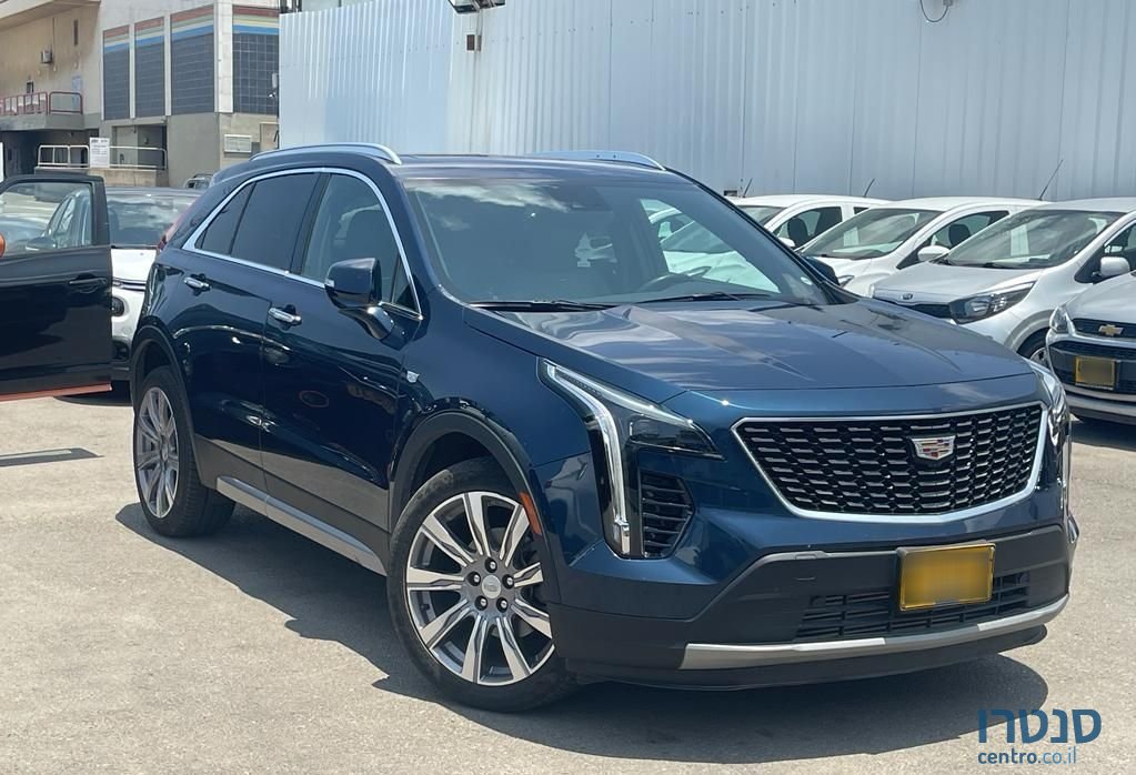 2022' Cadillac XT4 קאדילק photo #1