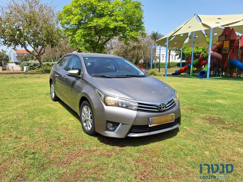 2014' Toyota Corolla טויוטה קורולה photo #2