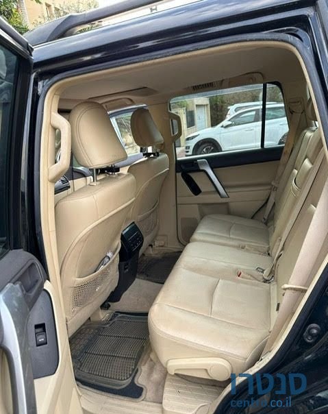 2015' Toyota Land Cruiser טויוטה לנד קרוזר photo #3