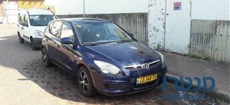 2010' Hyundai I30 i30 יונדאי photo #2
