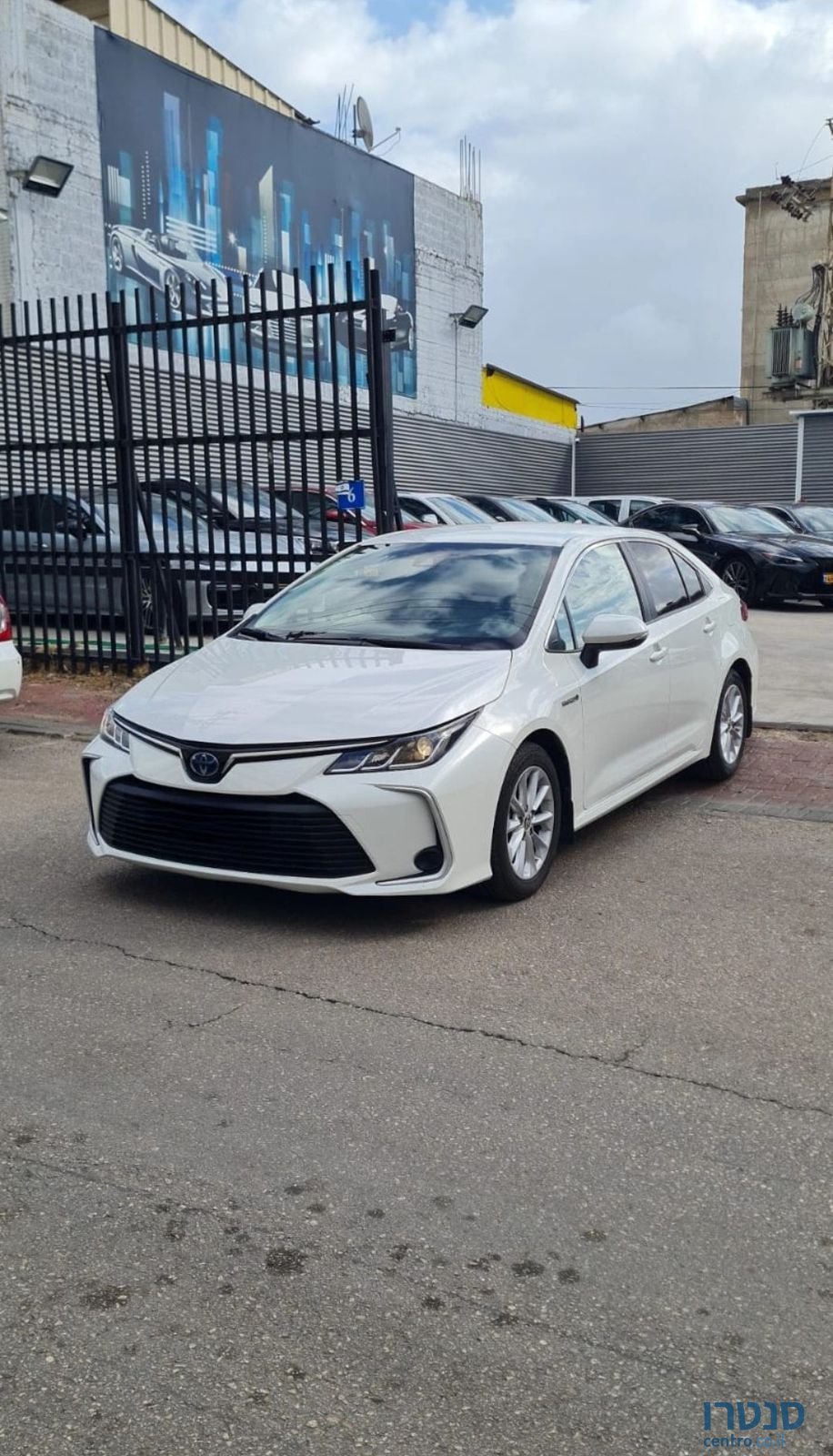 2022' Toyota Corolla טויוטה קורולה photo #1