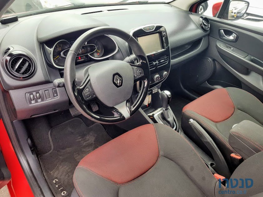 2016' Renault Clio photo #4