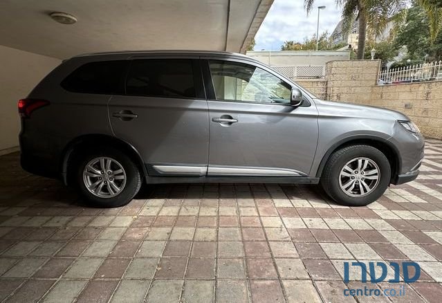 2016' Mitsubishi Outlander מיצובישי אאוטלנדר photo #1