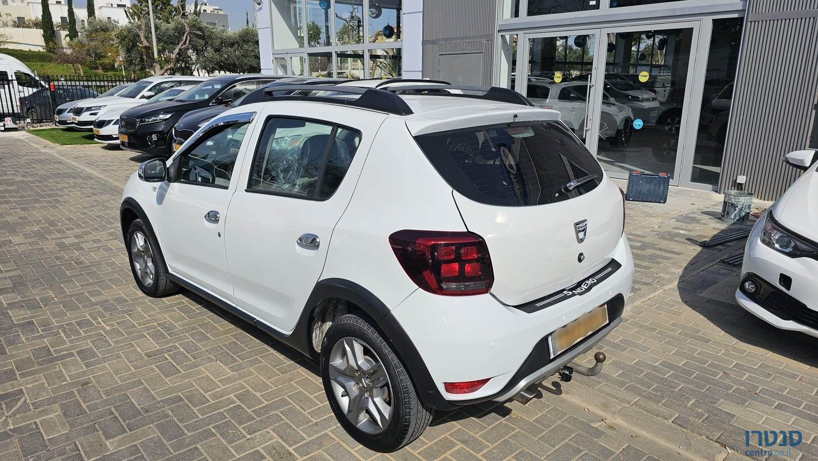 2017' Dacia Sandero photo #4