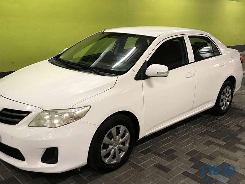 2011' Toyota Corolla טויוטה קורולה photo #3