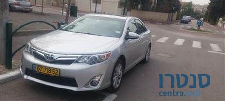 2014' Toyota Camry טויוטה קאמרי photo #1