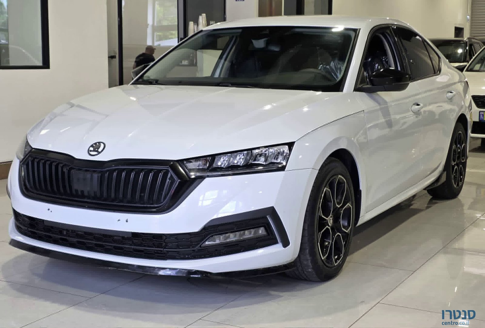 2021' Skoda Octavia photo #3