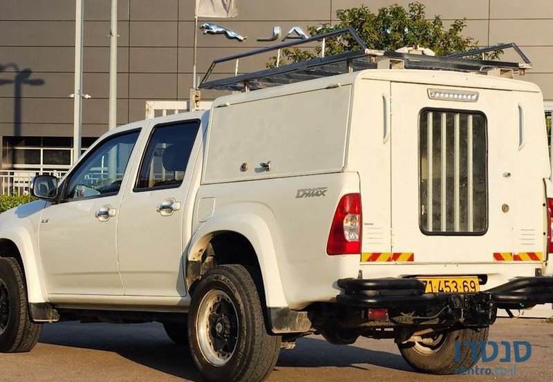 2009' Isuzu 2X4 D-Max איסוזו photo #2