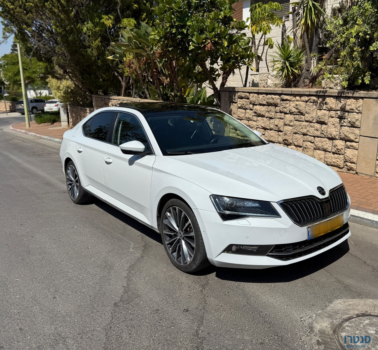 2019' Skoda Superb סקודה סופרב photo #5