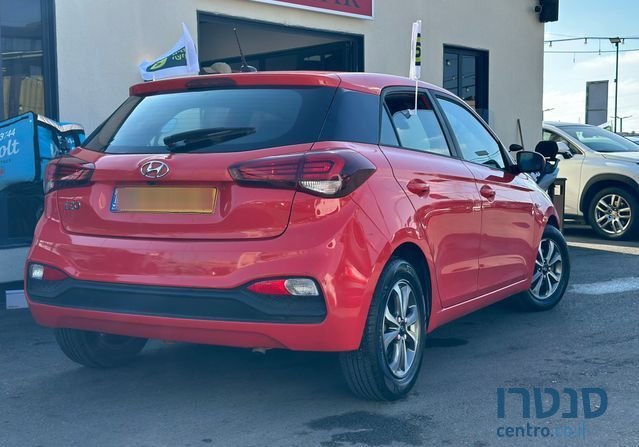 2020' Hyundai i20 יונדאי photo #2