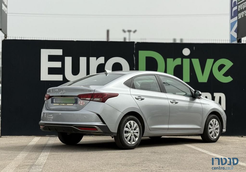 2022' Hyundai i25 יונדאי אקסנט photo #2