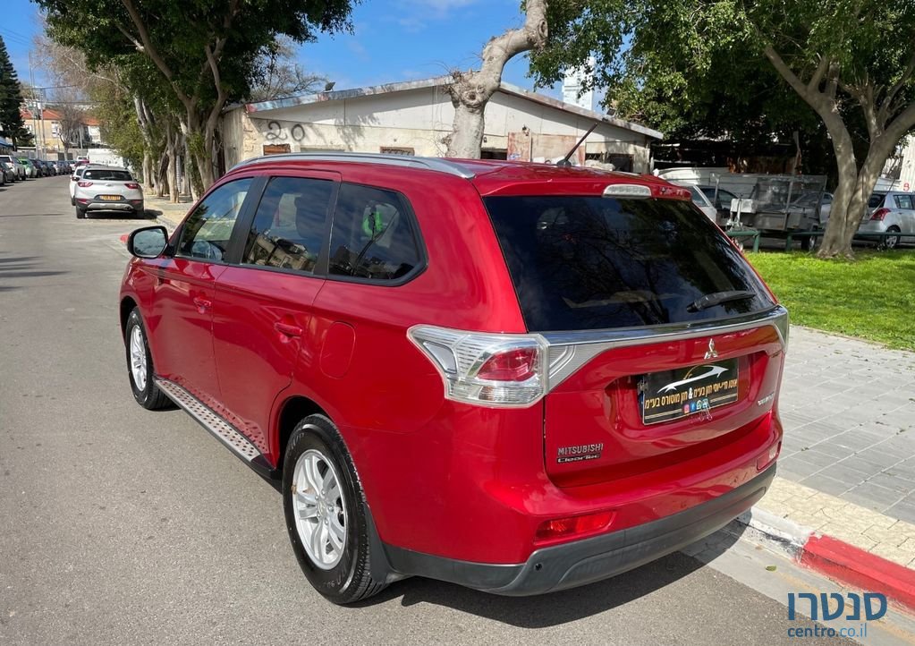 2015' Mitsubishi Outlander מיצובישי אאוטלנדר photo #5