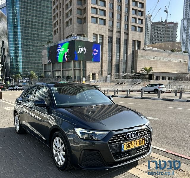 2019' Audi A1 אאודי photo #1