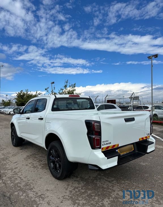 2023' Isuzu 4X4 D-Max איסוזו photo #4