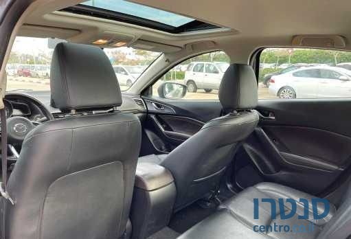 2017' Mazda 3 מאזדה photo #6