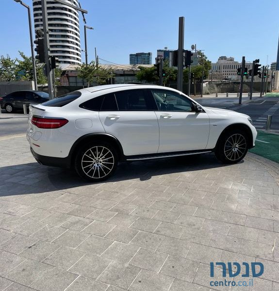 2018' Mercedes-Benz Glc-Class מרצדס photo #3