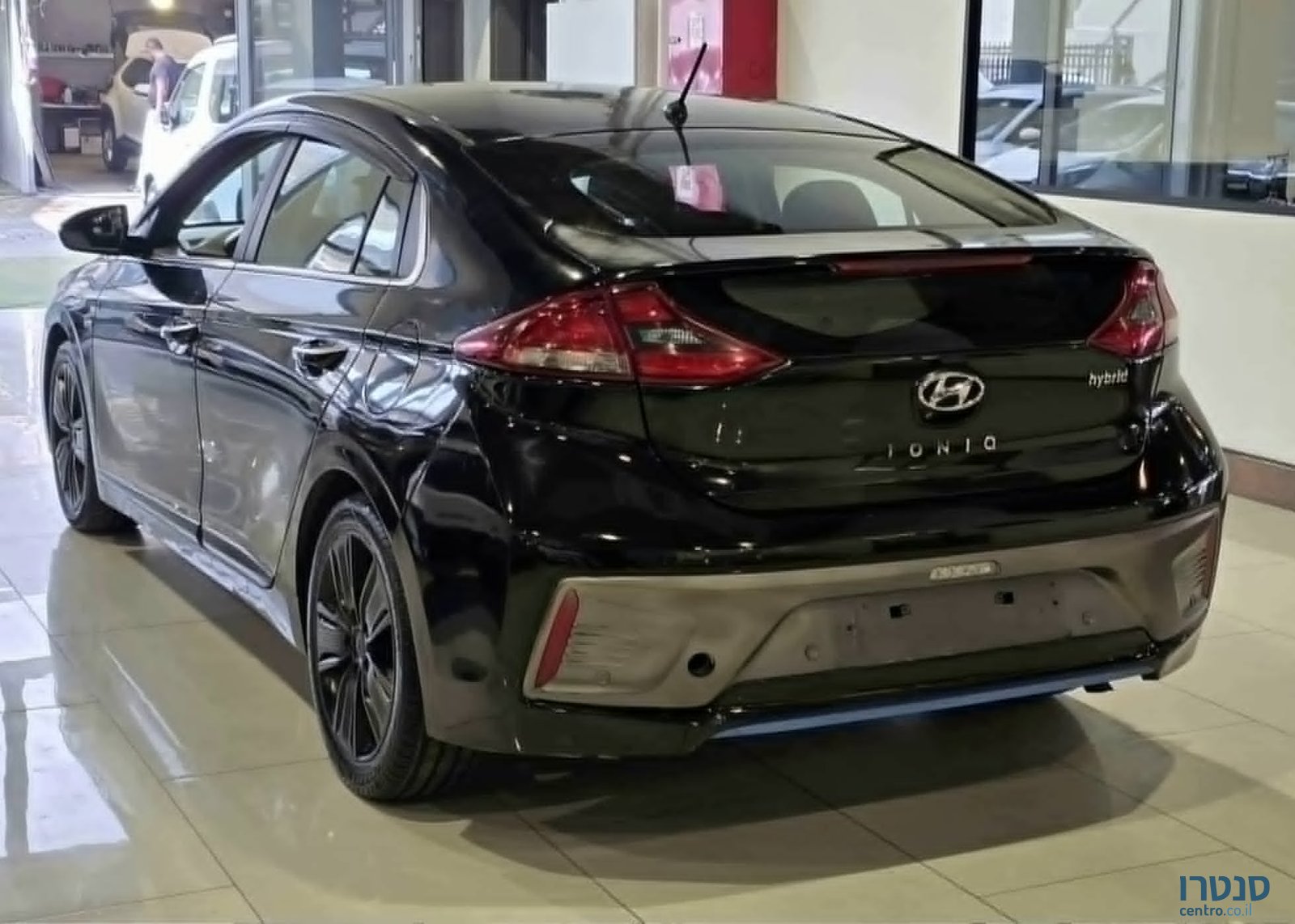 2017' Hyundai Ioniq photo #4