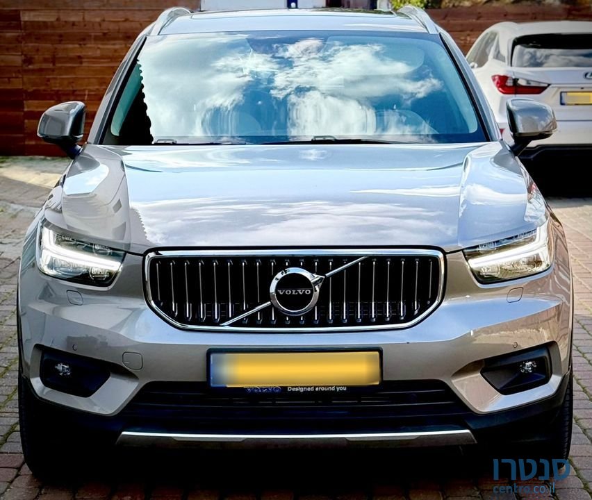 2021' Volvo XC40 וולוו photo #1
