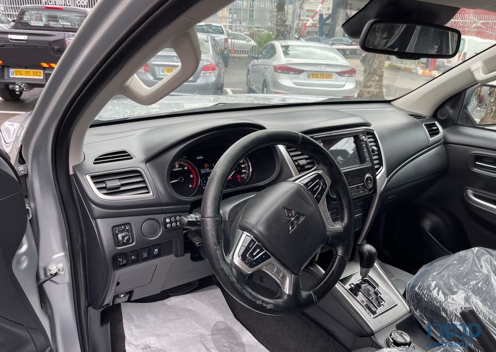 2020' Mitsubishi L200 מיצובישי טרייטון photo #3