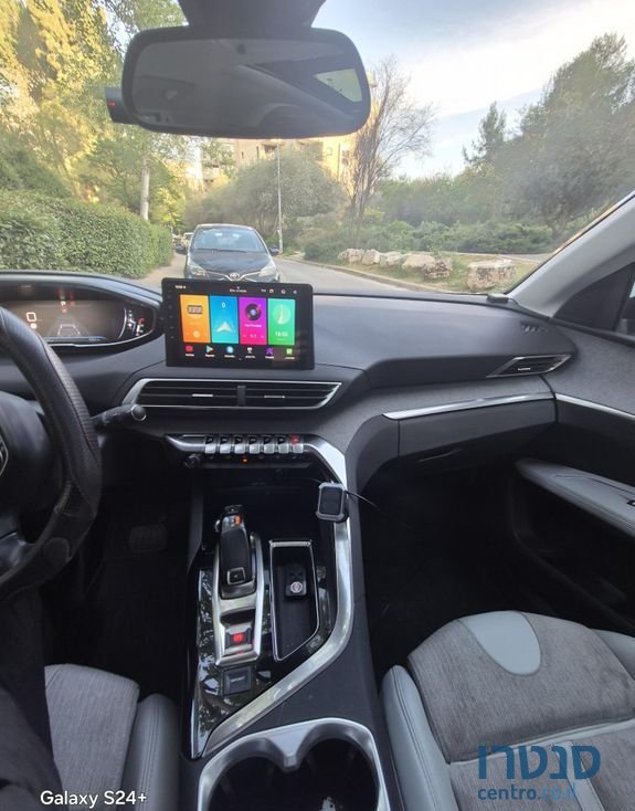 2019' Peugeot 5008 פיג'ו photo #5