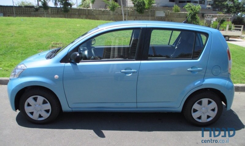 2008' Daihatsu Sirion photo #1