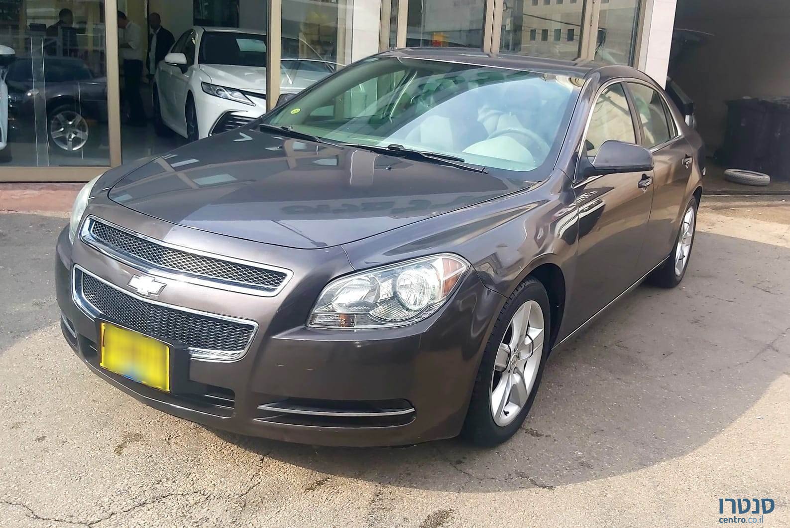 2011' Chevrolet Malibu photo #1