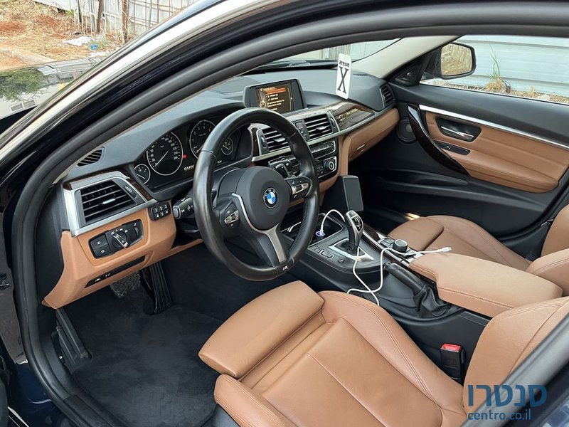 2017' BMW 3 Series ב.מ.וו סדרה 3 photo #2