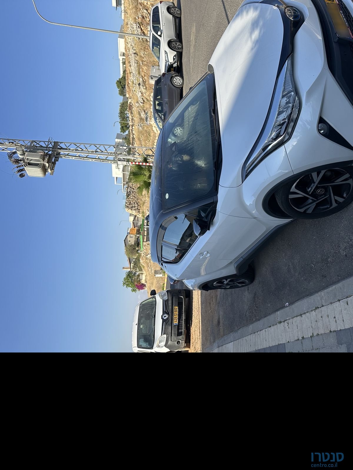 2022' Toyota C-HR טויוטה photo #1