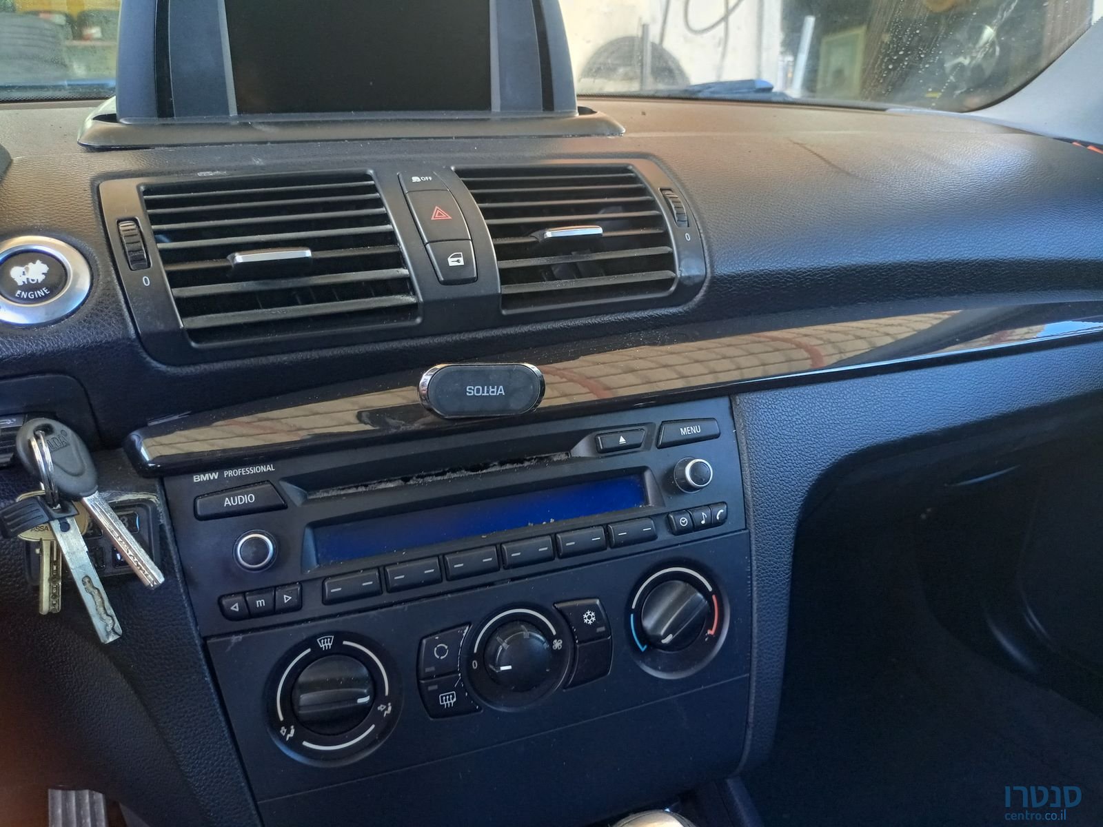 2012' BMW 118I ב.מ.וו photo #4