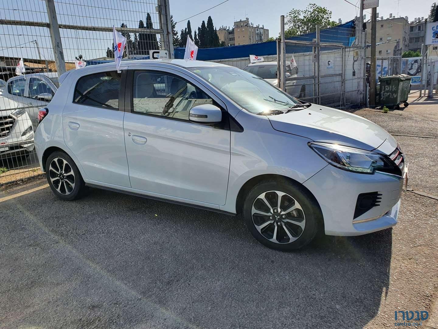 2020' Mitsubishi Space Star מיצובישי ספייס סטאר photo #2
