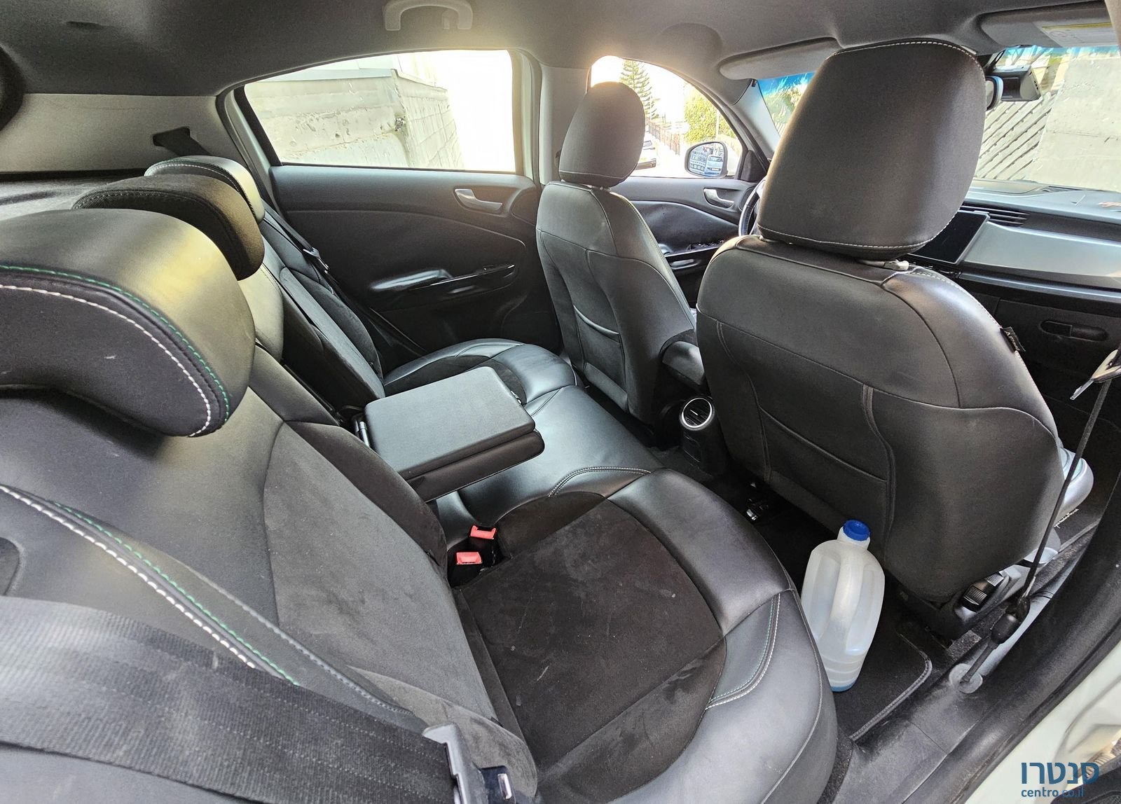 2010' Alfa Romeo Giulietta אלפא רומיאו ג'ולייטה photo #2