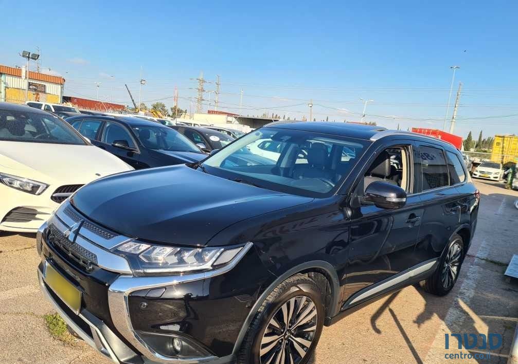 2019' Mitsubishi Outlander מיצובישי אאוטלנדר photo #4